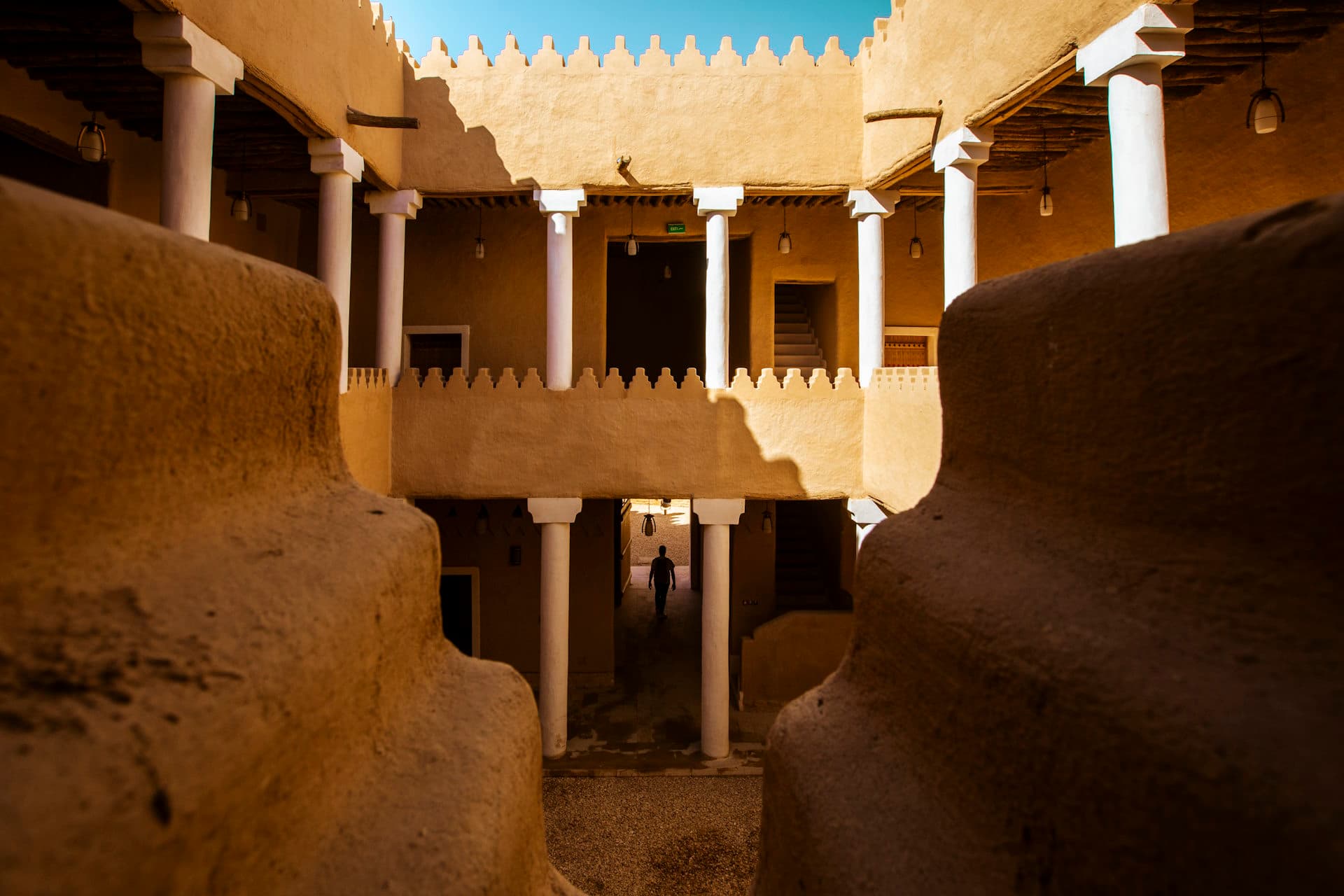 A tour of the Al-Tarif neighborhood and Al-Bajiri overlook, including entrance tickets.