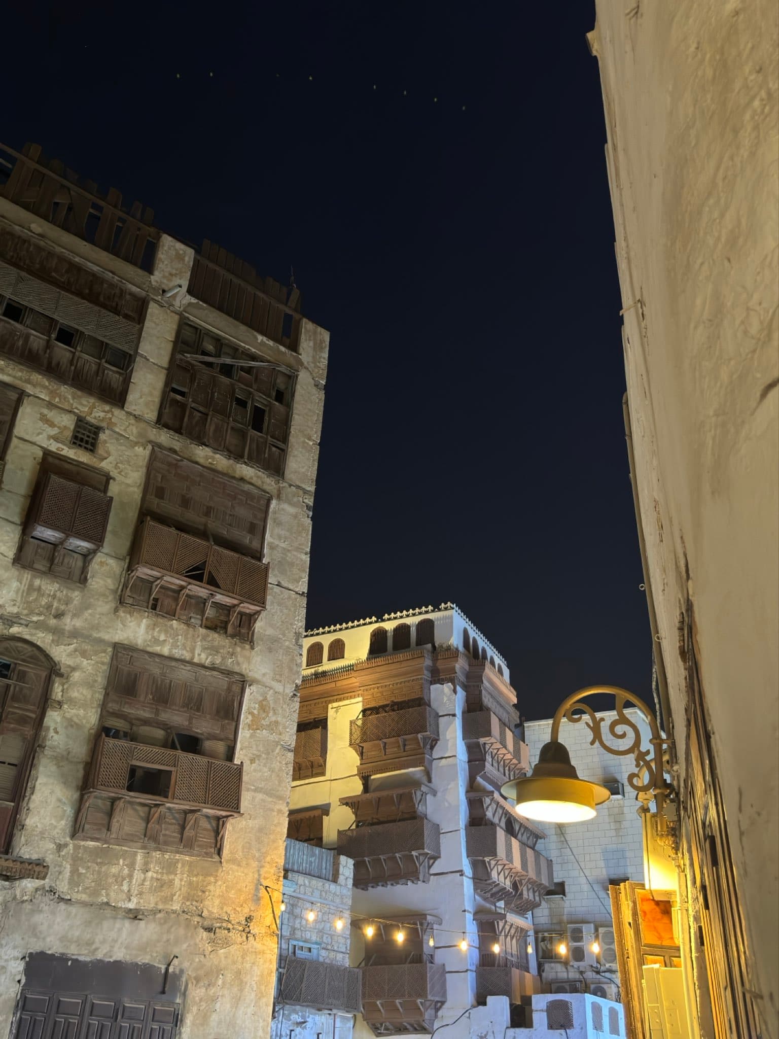 جدة:تعرف على جدة التاريخية(البلد) مع مرشد سياحي
